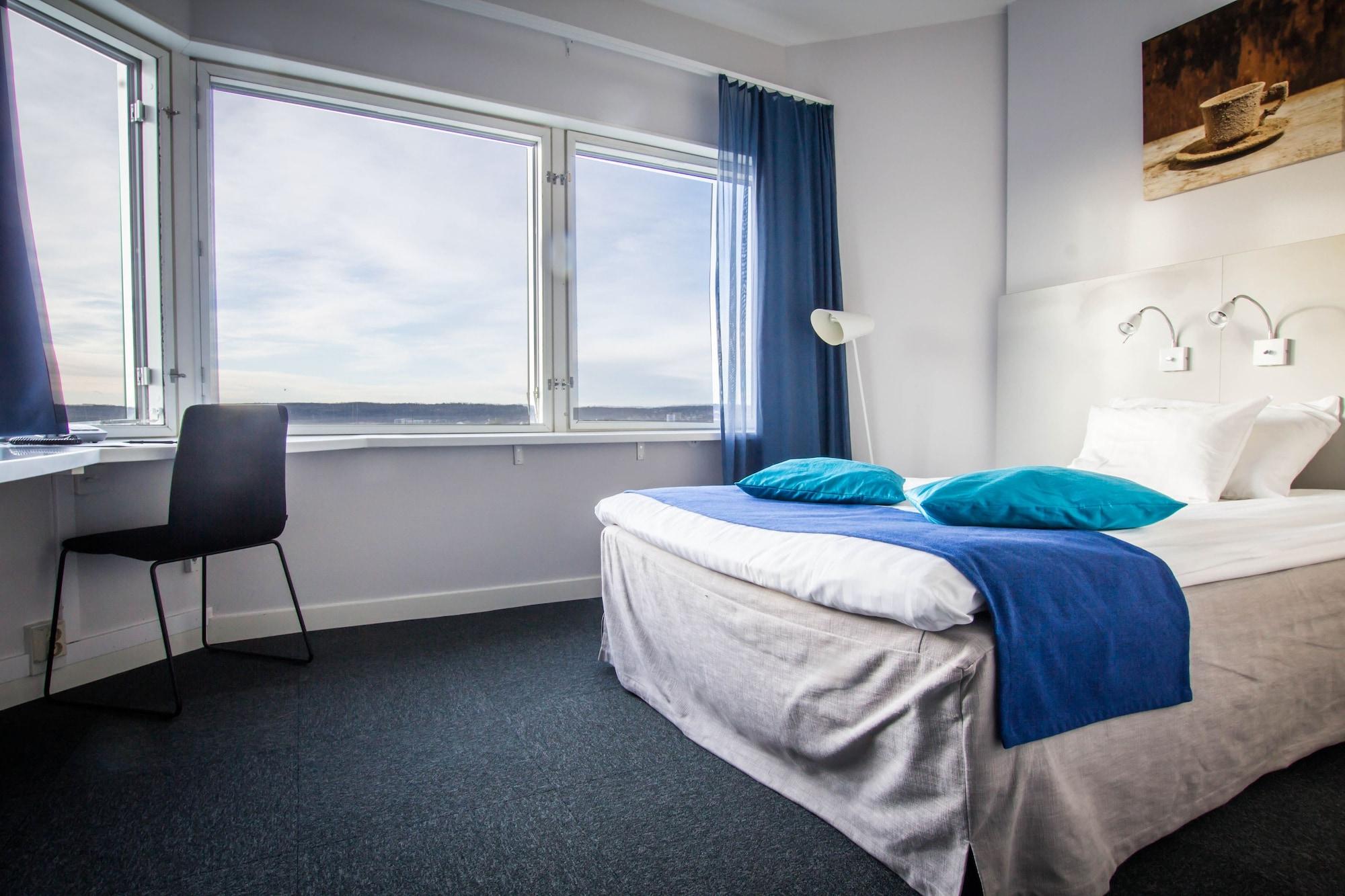 First Hotel Joenkoeping Екстериор снимка