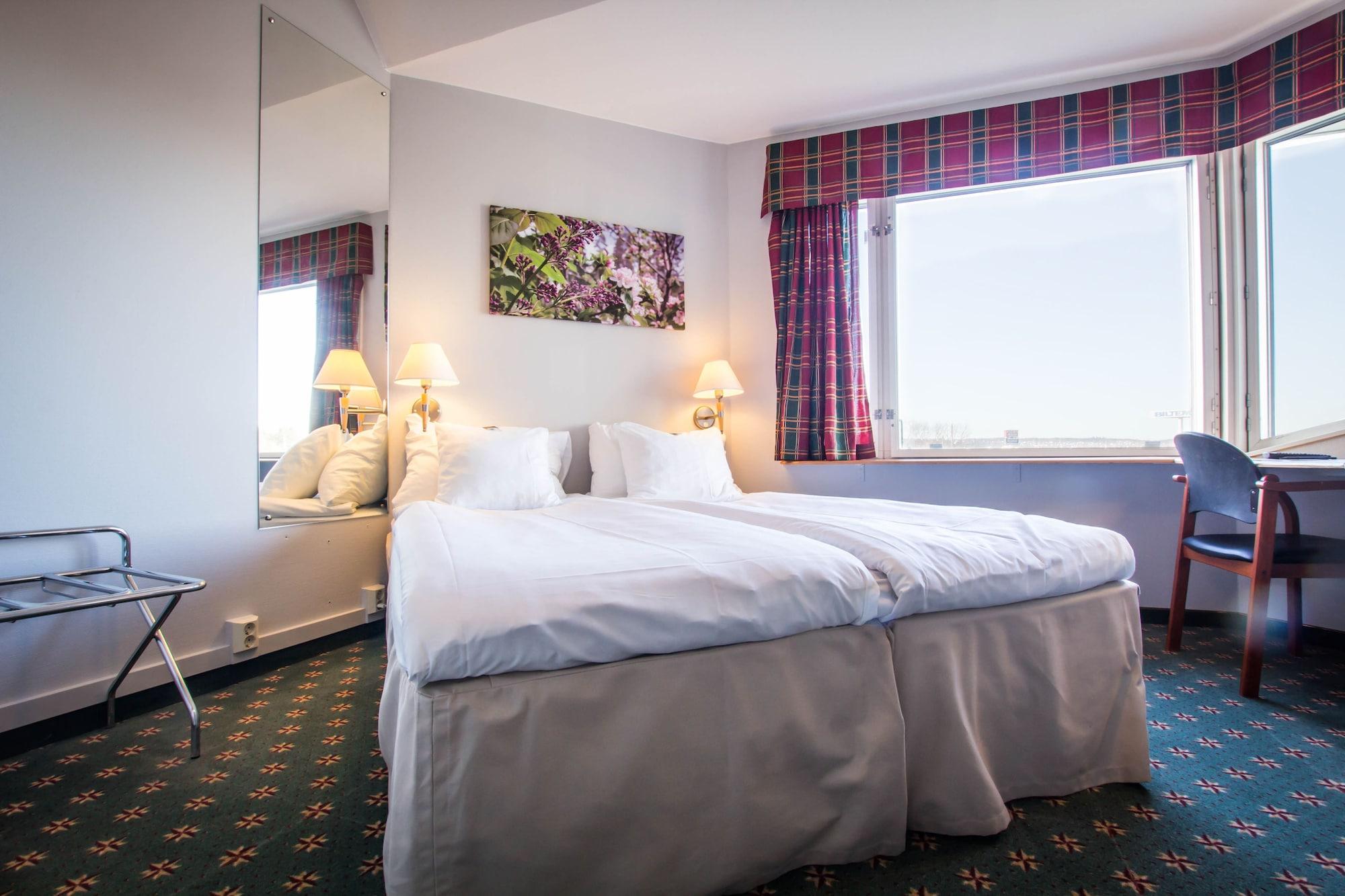 First Hotel Joenkoeping Екстериор снимка