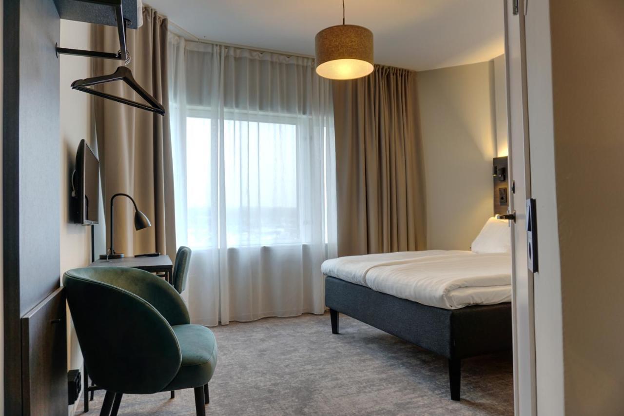 First Hotel Joenkoeping Екстериор снимка