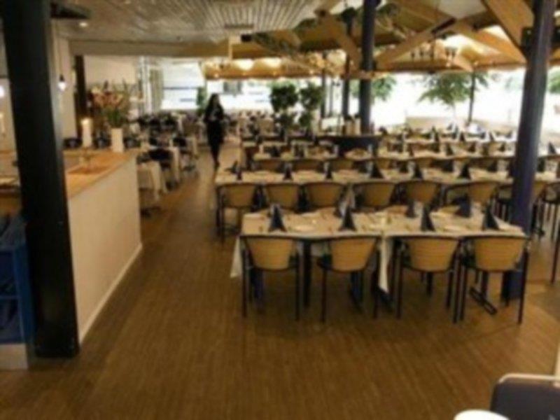 First Hotel Joenkoeping Екстериор снимка