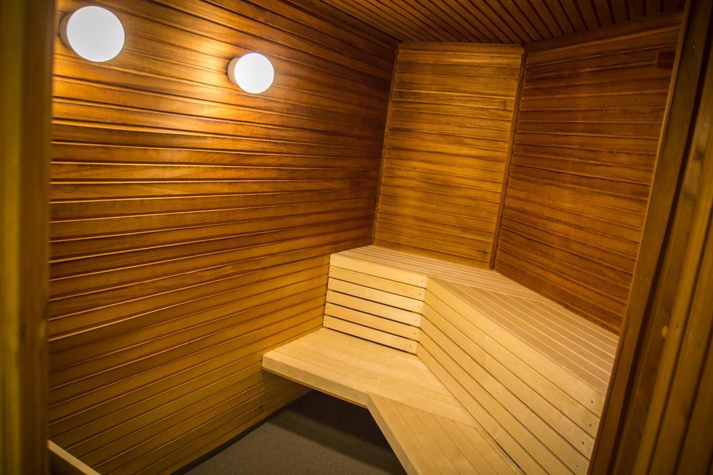 First Hotel Joenkoeping Екстериор снимка