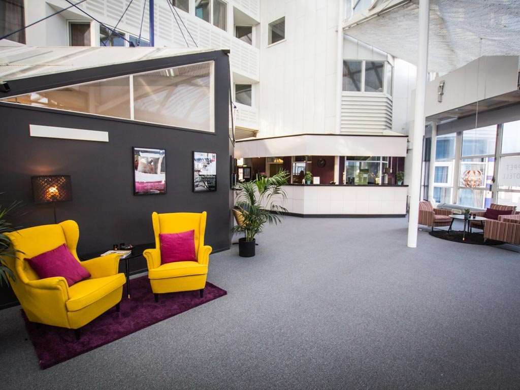 First Hotel Joenkoeping Екстериор снимка